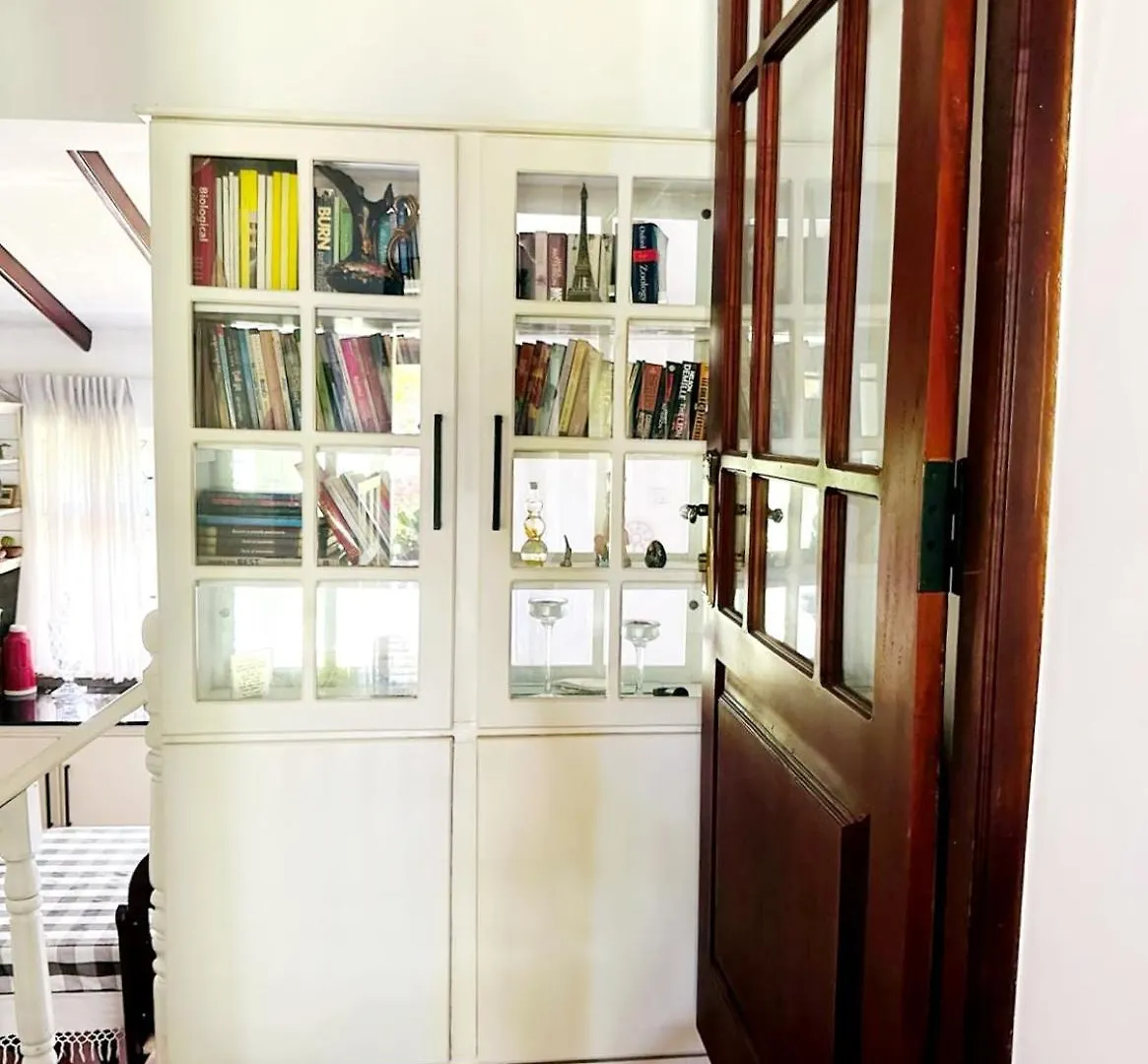 Two-Room Cottage Kandy Homestay szállás